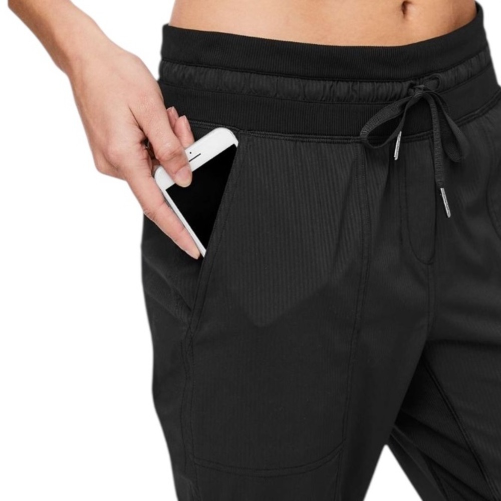 Lululemon Dance Studio Crop 25” Pant Black Size 2 - Picture 4 of 14